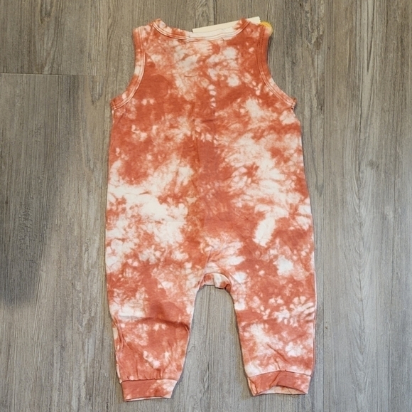 𝅺0-3 months | Cat & Jack Tie-dye Copper Romper - Picture 4 of 4